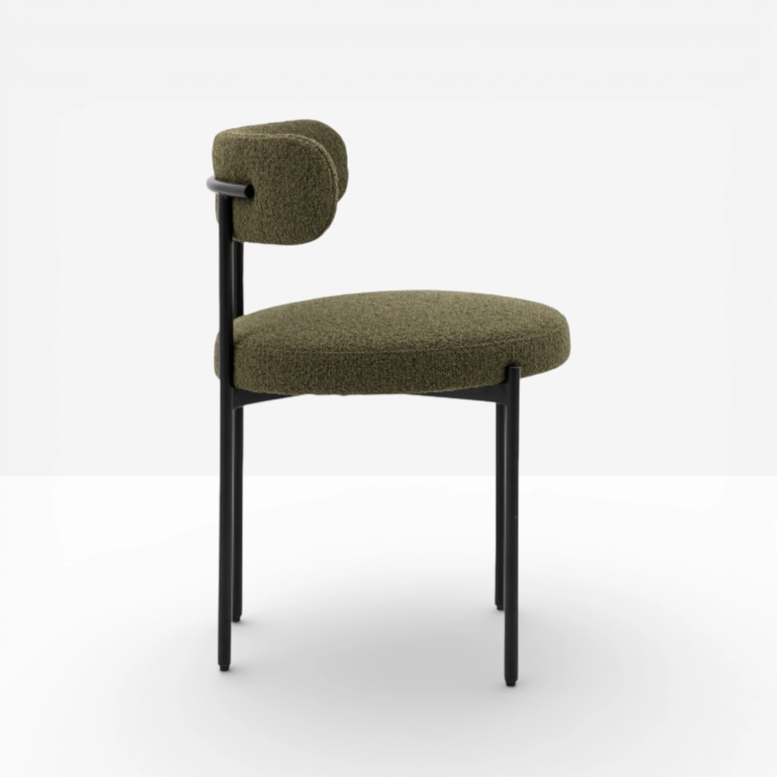 Cream boucle dining chair