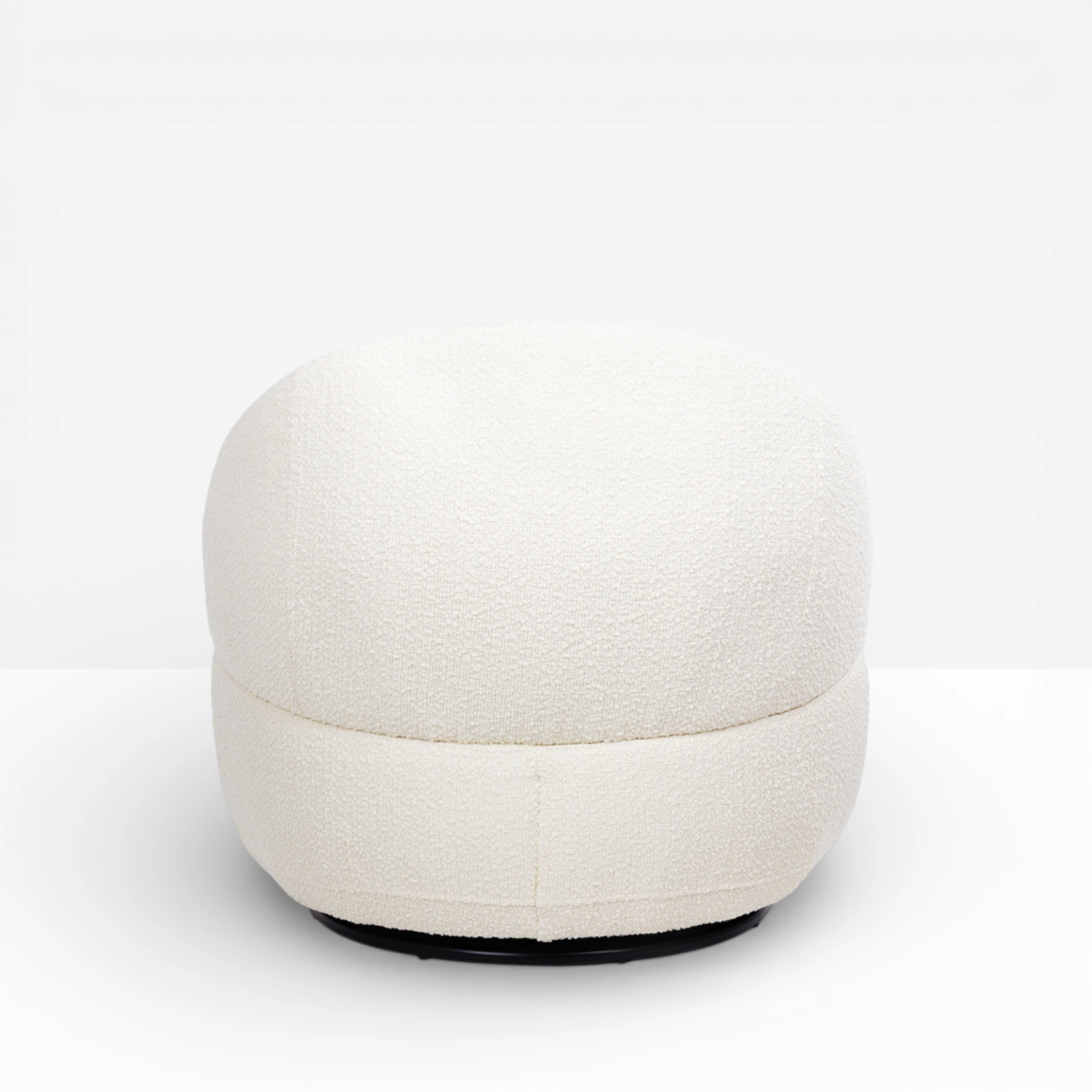 Volante Swivel Chair Boucle