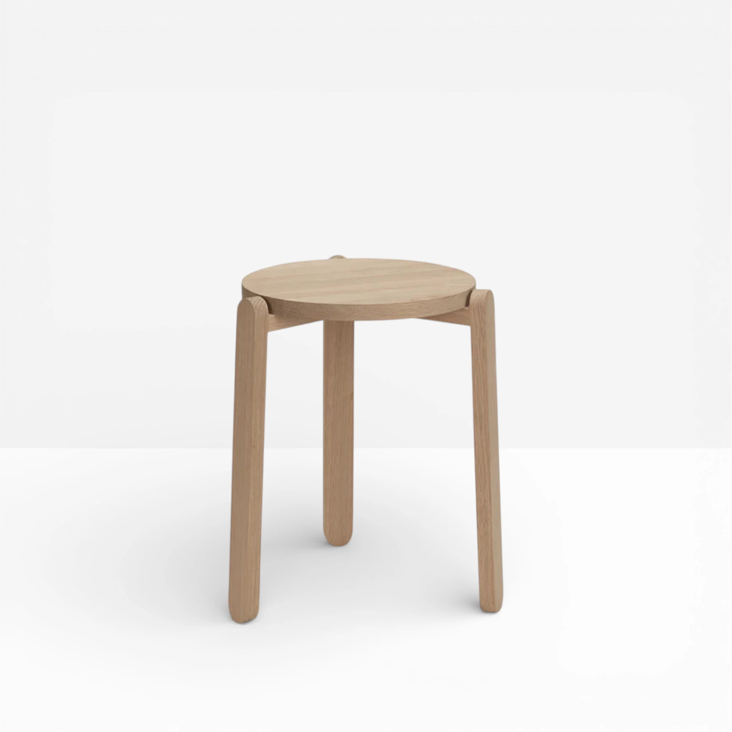 Nomad Oak Stool