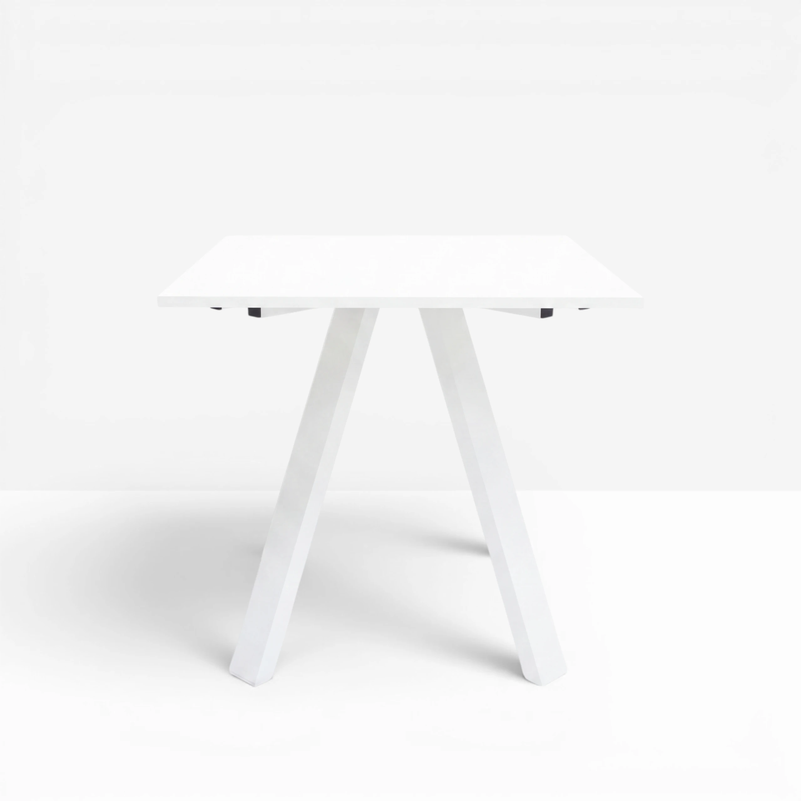 ARKI Table Square White Oak Legs