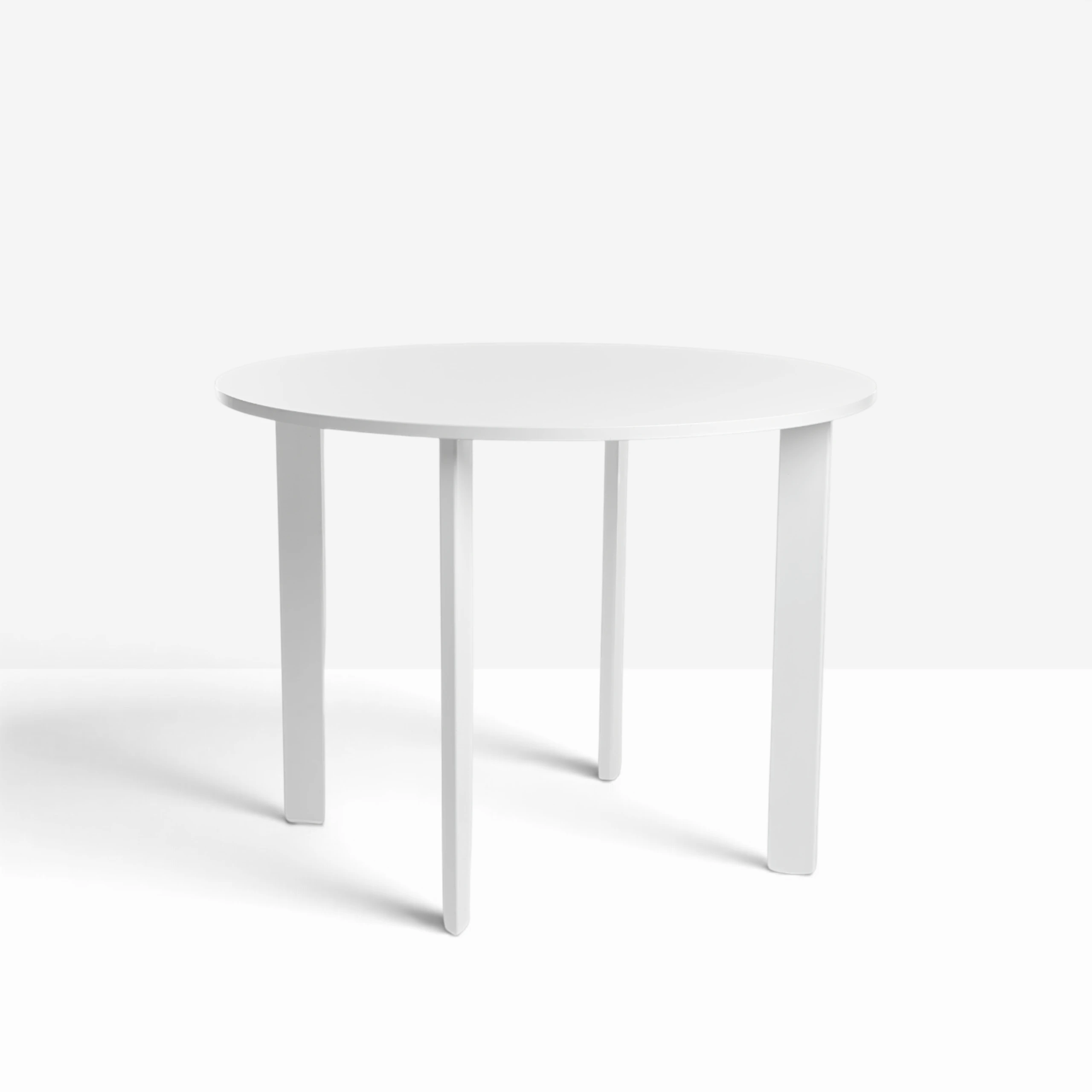 Piazza Round Table White